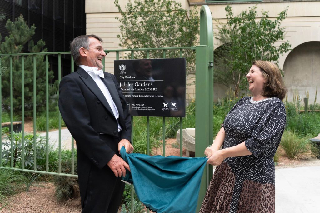 Bishopsgate: Jubilee Gardens Opens!